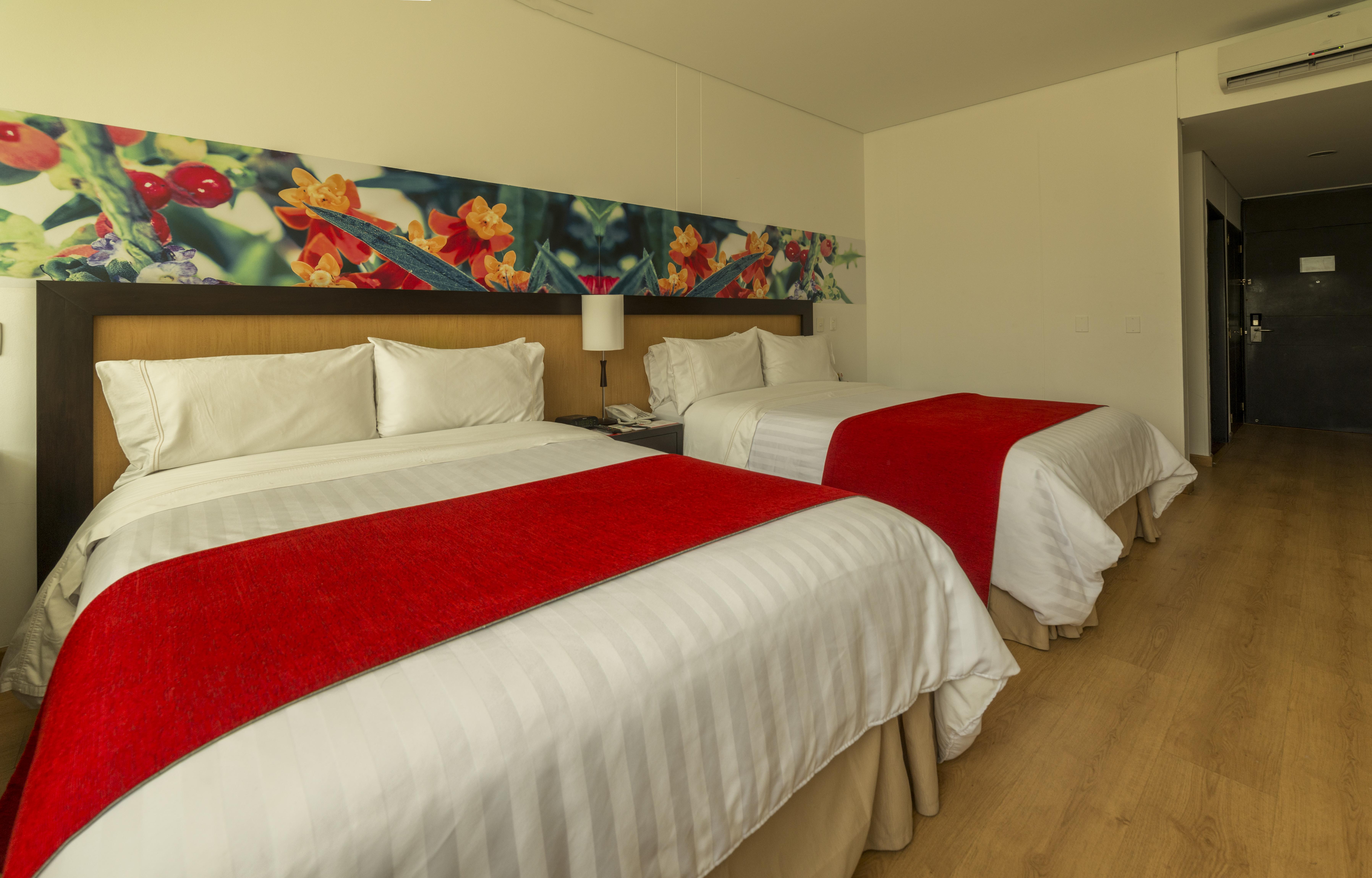 Mi Hotel Sandiego Medellin Exterior photo